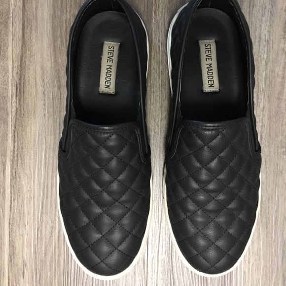 Shoes - Picture 3 of 3